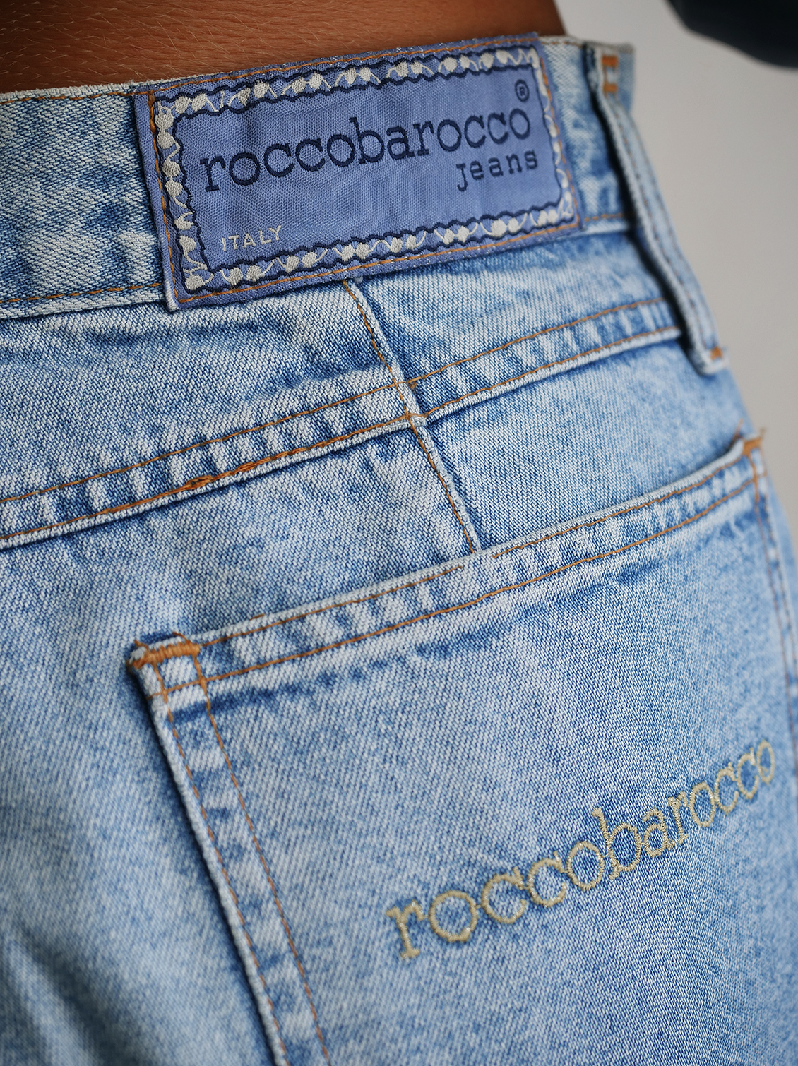 Vintage Roccobarocco Jeans - CLOTHING